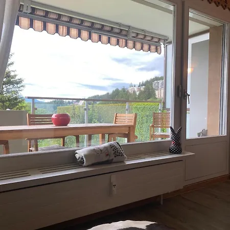 Magnifique Avec Vue Sur Les Sommets Enneiges